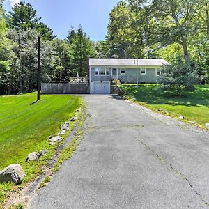 Cape Cod Home On 1 Acre Less Than 8 Mi To Beach! Mashpee Exterior photo