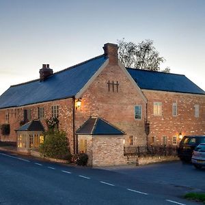 The Three Daggers Bed & Breakfast Edington  Exterior photo