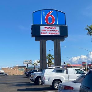 Motel 6 Bullhead City, Az - Laughlin Exterior photo