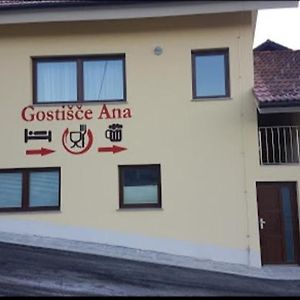 Hotel And Restaurant Ana Hrib-Loski Potok Exterior photo