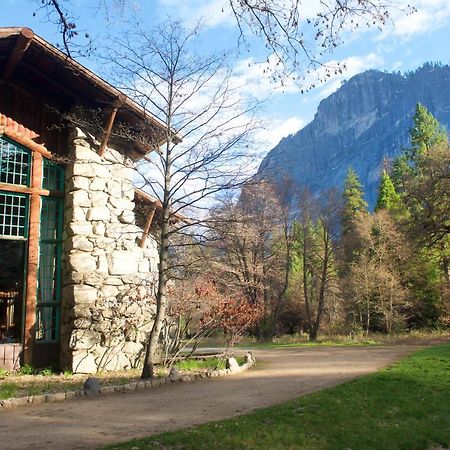 The Ahwahnee Hotel Yosemite Village Exterior photo