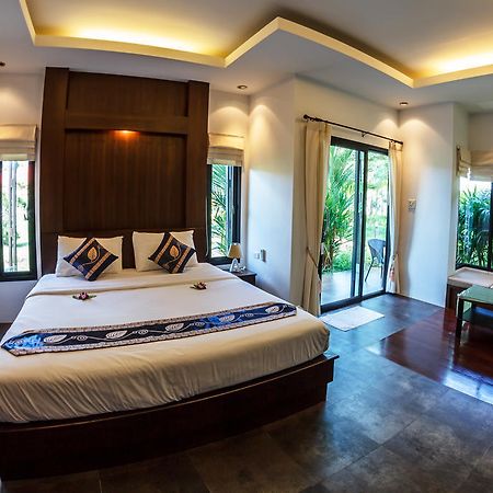 Baan Armeen Cottage Bang Tao Beach  Room photo