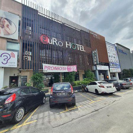 Oyo 90249 Euro Hotel Klang Exterior photo