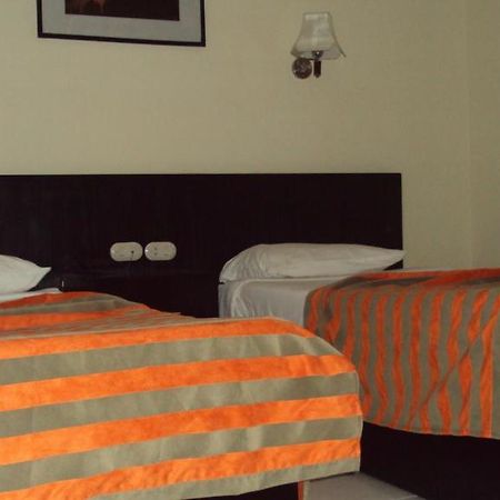 Elysees Apartment Hotel Hurghada Room photo