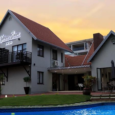 Sylvan Grove Guest House Umhlanga Exterior photo