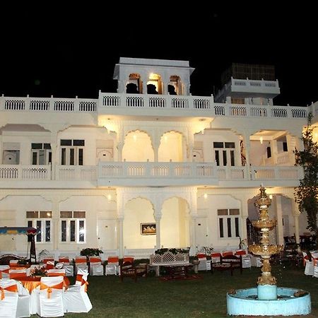 Jaipur Darbar Hotel Exterior photo