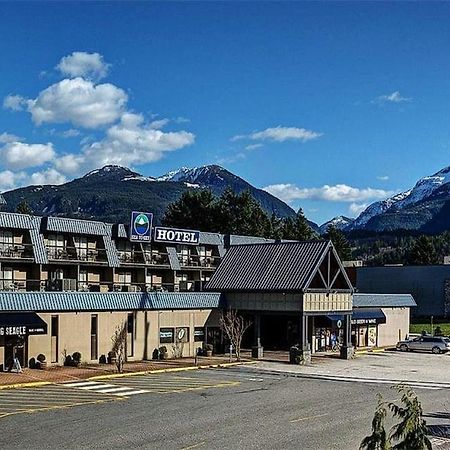 Sea To Sky Hotel And Conference Centre Squamish Exterior photo