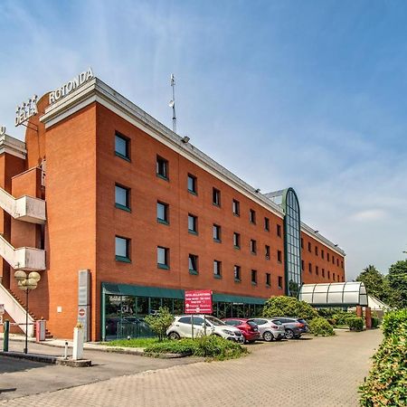 Hotel Della Rotonda Saronno Exterior photo