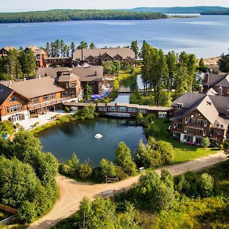 Auberge Du Lac Taureau Saint-Michel des Saints Exterior photo