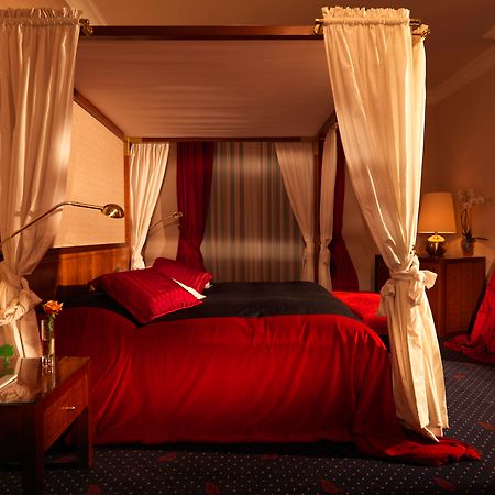 Le Mirador Resort & Spa Mont Pelerin Room photo