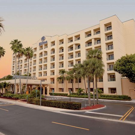 Hilton Boca Raton Suites Exterior photo