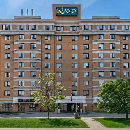 Quality Inn And Suites Montreal East Exterior photo