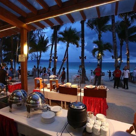 Crown Regency Beach Resort Manoc-Manoc Exterior photo