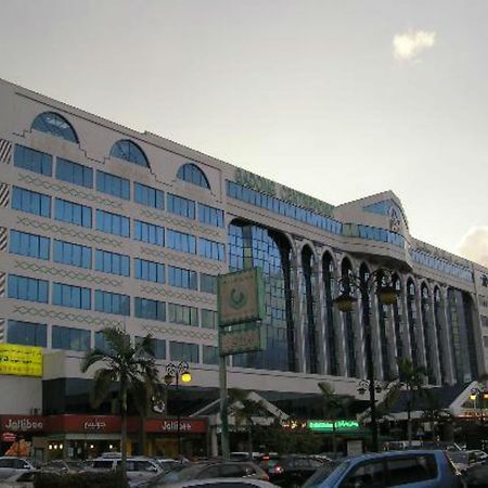 The Centrepoint Hotel Bandar Seri Begawan Exterior photo