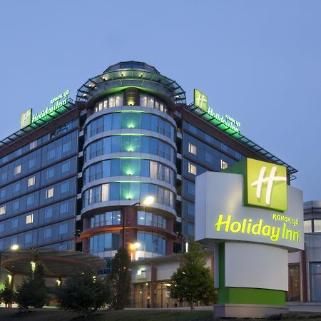 Holiday Inn Almaty, An Ihg Hotel Exterior photo