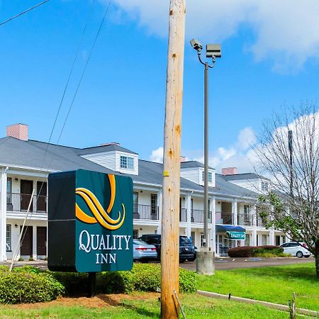 Quality Inn Vicksburg Exterior photo