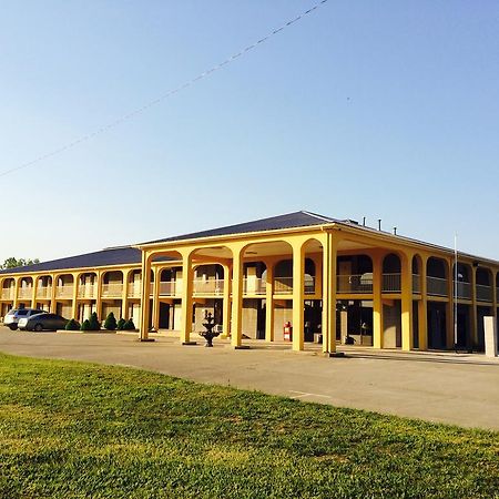 Executive Inn Scottsville Exterior photo