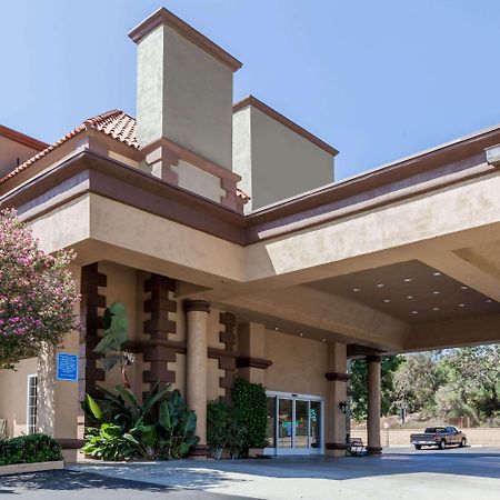 Travelodge By Wyndham Sylmar Ca San Fernando Exterior photo