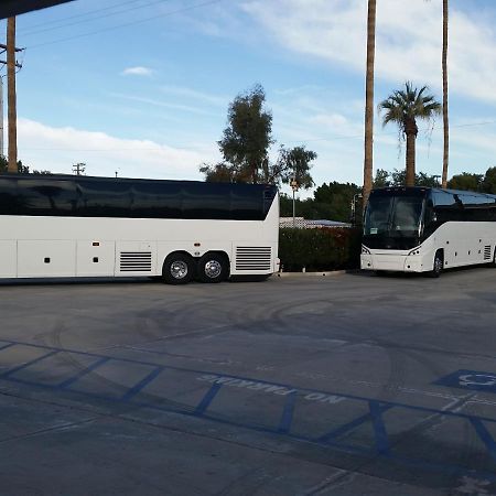 Rodeway Inn & Suites Blythe I-10 Exterior photo