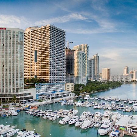 Miami Marriott Biscayne Bay Hotel Exterior photo