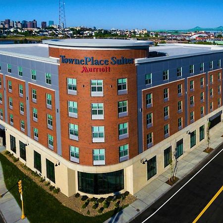 Towneplace Suites By Marriott Boston Logan Airport/Chelsea Exterior photo