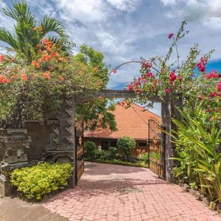 The Raja Singha Boutique Resort Bali Lovina  Exterior photo