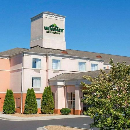 Wingate By Wyndham Dublin Near Claytor Lake State Park Exterior photo