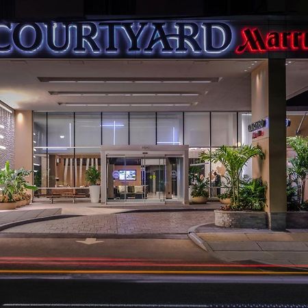 Courtyard By Marriott Bethesda Chevy Chase Hotel Exterior photo