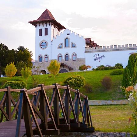 Chateau Purcari Exterior photo