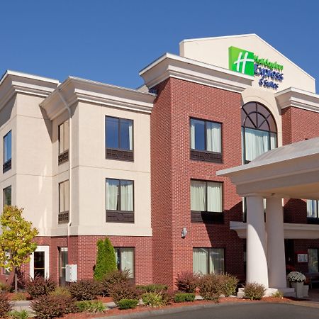 Holiday Inn Express Hotel & Suites Manchester - Airport, An Ihg Hotel Exterior photo