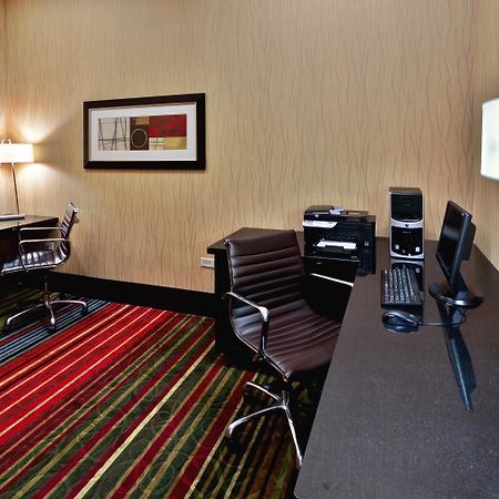 Holiday Inn Hotel & Suites Chicago Northwest - Elgin, An Ihg Hotel Exterior photo