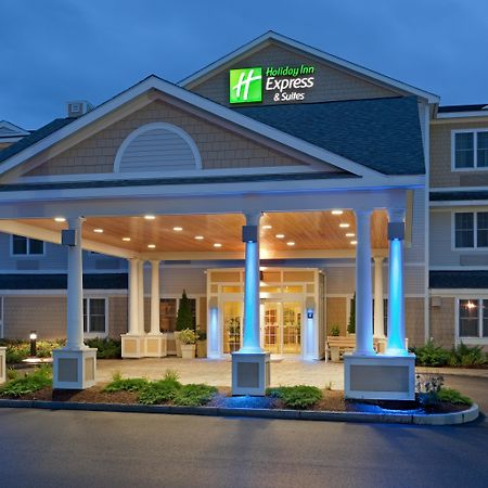 Holiday Inn Express Hotel & Suites Rochester, An Ihg Hotel Exterior photo