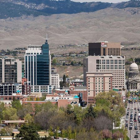 Hampton Inn & Suites Boise-Downtown Exterior photo