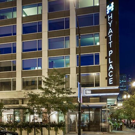 Hyatt Place Chicago River North Exterior photo