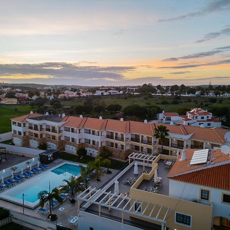 Apartamentos Turisticos Novochoro Albufeira Exterior photo