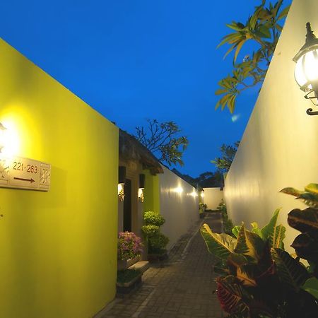 Athena Garden Villa Seminyak Exterior photo