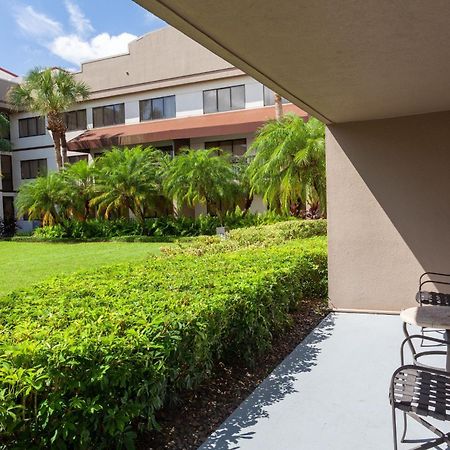 Sheraton Suites Orlando Airport Hotel Exterior photo