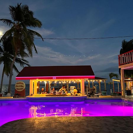 Tropical Paradise Caye Caulker Exterior photo