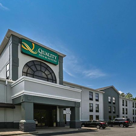 Quality Inn & Suites Matthews Exterior photo