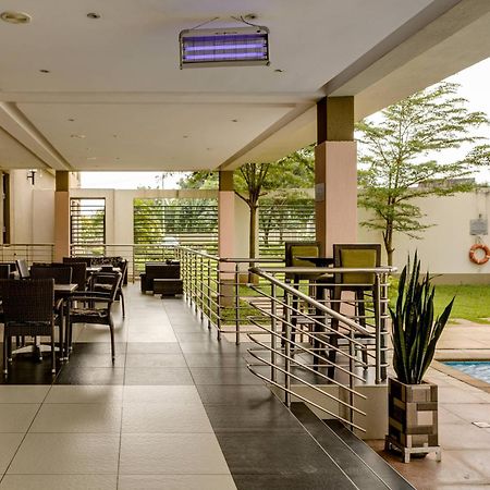 Protea Hotel By Marriott Benin City Select Emotan Exterior photo