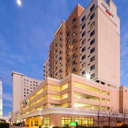 Courtyard By Marriott Houston Galleria Exterior photo