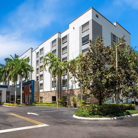 Hampton Inn Weston Fort Lauderdale Exterior photo