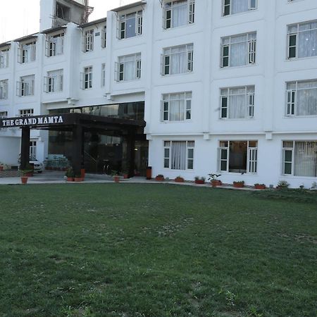 The Grand Mamta Hotel Srinagar  Exterior photo