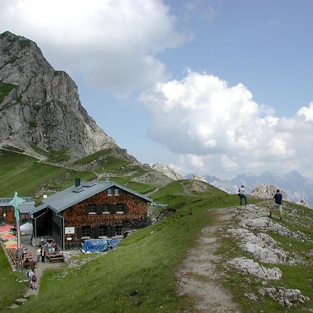 Hotel Schonegg Seefeld in Tirol Exterior photo