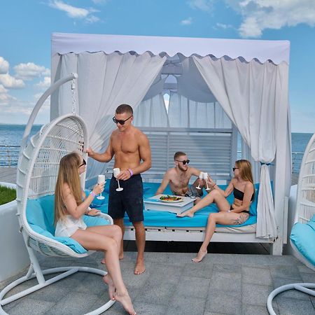 Nemo Hotel Resort & Spa Odesa Exterior photo