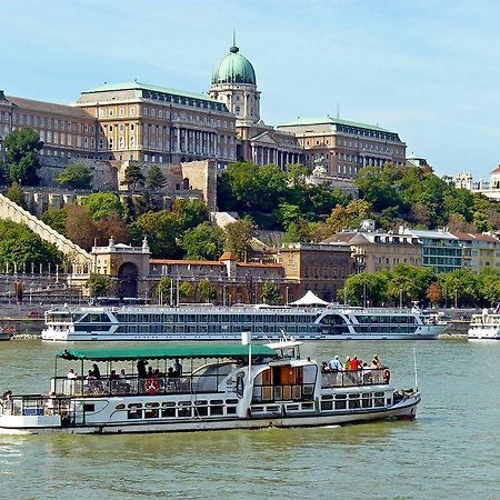 Sunny Riverside Hotel Budapest Exterior photo