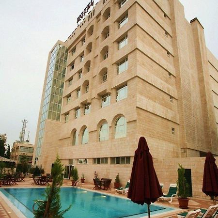 Imperial Palace Hotel Amman Exterior photo