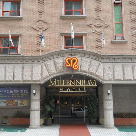 Millennium Hotel Goyang Exterior photo