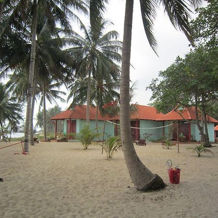 Kiki Coconut Beach Resort Phu Quoc Exterior photo