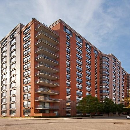 Sky City Apartments At Hoboken South Exterior photo